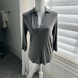 NWT! MAJESTIC FILLATURES Deluxe collared, long-sleeved T-shirt, SIZE 2